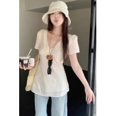 批发法式甜美v领镂空刺绣蕾丝<b class='q'>衬衫女</b>2025夏季新款收腰<b class='q'>短袖</b>叠穿上衣女