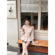 批发美式复古翻领<b class='q'>外套</b>女设计感小众2025年新款春秋短款辣妹风宽松<b class='q'>夹克</b>