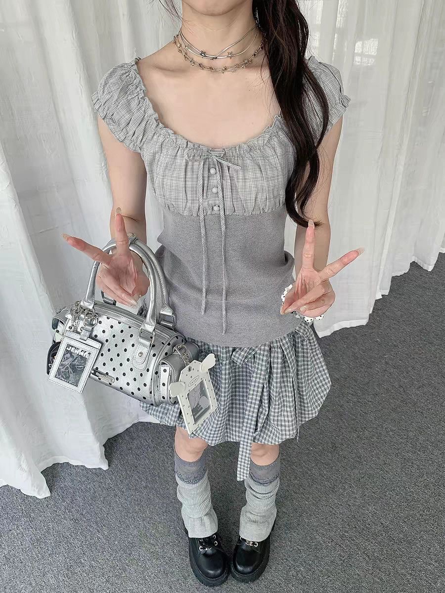 작은 키 회색 체크무늬 맨위 여성 여름 오프숄더 프릴 레이스업 작은 날다 소매 달콤한 자매 쇼트 스타일 티셔츠