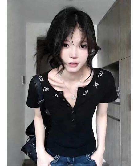 사람들 면 260 그램 아메리칸 핫걸 바람 검정색 헨리 칼라 긍정적 인 어깨 반팔 티셔츠 여성 여름 디자인 센스 몸매 가꾸기 트렌디