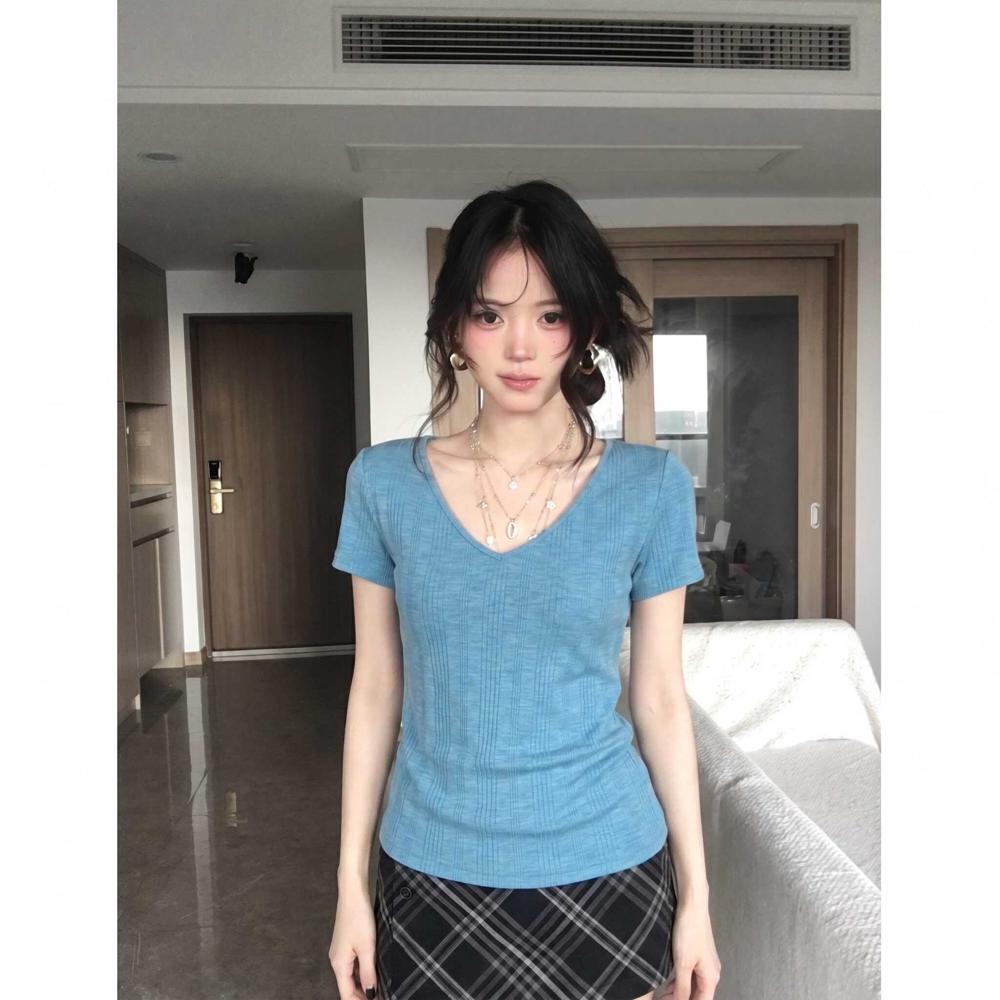 대나무 마디 면 한 부서 미니멀리즘 바람 V넥 반팔 티셔츠 여성 2026 여름 섹션 디자인 센스 몸매 가꾸기 슬림해 보이는 다용도 맨위