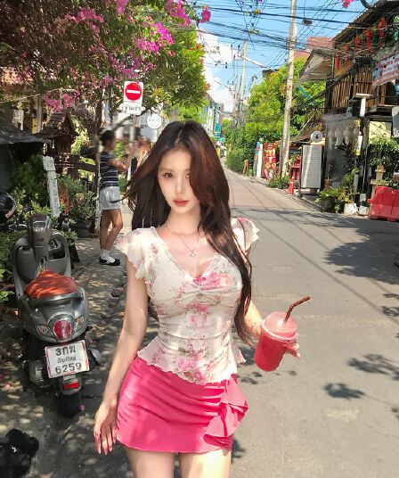 달콤한 매운맛 섹시함 꽃무늬 레이스 V넥 맨위 여성 여름 새로운 착용 가져 가라. 달콤함 순수한 욕망 반팔 미니 스커트 투피스 세트