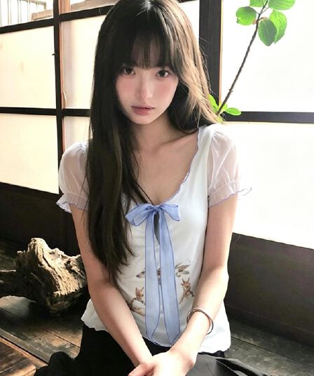 경관 그림 모달 사람들 면 한국 스타일 디자인 센스 작은 대중 반팔 티셔츠 여성 몸매 가꾸기 슬림해 보이는 프린트 맨위 트렌디