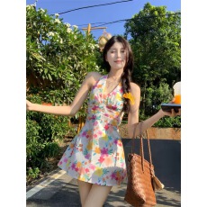 批发多巴胺<b class='q'>彩</b>色碎花v领挂脖<b class='q'>连衣裙</b>女夏小个子<b class='q'>三</b>亚海边度假风收腰短裙