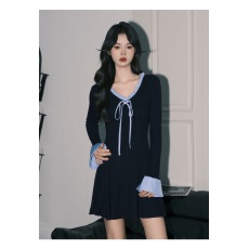 批发优美 氛围感藏蓝ins系带<b class='q'>连衣裙</b>女韩系花边V领喇叭<b class='q'>长袖</b>A字短裙