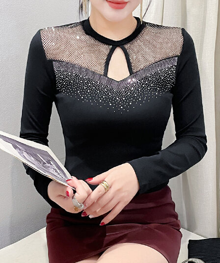 실사 2026 봄 여름 새로운 섹시함 홀로우 아웃 라운드 넥 맨위 품격 핫픽스 티셔츠 긴팔 여성