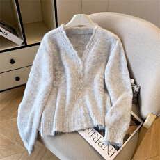 批发<b class='q'>韩版</b>早秋季设计感重工钩花针织开衫轻奢小众气质宽松百搭上衣外套