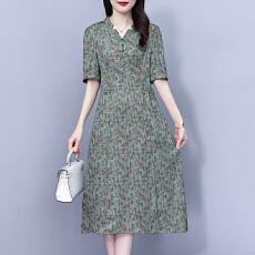 批发真丝桑蚕丝<b class='q'>连衣裙</b>女夏季新款轻奢高级感国际大品牌小个子妈妈裙子