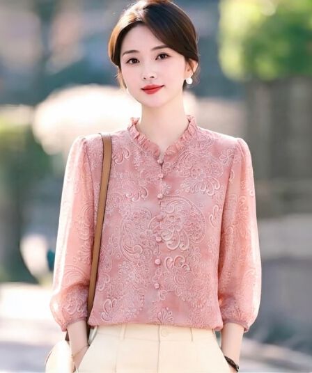 고급 실크 여성 7부 소매 여성 셔츠 여름 새로운 작은 셔츠 품격 외국 가스 다용도 루즈핏 엄마 맨위