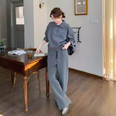 批发春秋季显瘦假两件<b class='q'>套装</b>减龄件卫衣一整套穿搭女时尚洋气<b class='q'>休闲</b>两件套