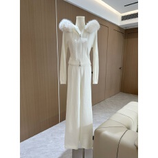 批发陈佳楠NNS周年庆【白女feeling】环保毛领连帽绞花针织羊毛套装