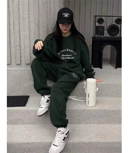 새로운 2026 서비스 세트 여성 봄 가을 새로운 루즈핏 슬림해 보이는 패션 후드티 캐주얼 투피스 세트