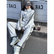 批发三道杠休闲运动服套装女秋<b class='q'>冬</b>季时尚高级感美式炸街卫衣长裤两件套