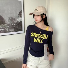 批发美式<b class='q'>街头</b>撞色假两件T恤女斜肩修身上衣秋季小众辣妹印花露肩长袖