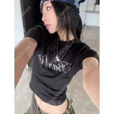 批发美式高街珍珠字母钉珠短款黑色<b class='q'>T</b><b class='q'>恤</b>女新款圆领<b class='q'>短袖</b><b class='q'>t</b>