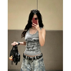 批发美式复古辣妹设计感小众<b class='q'>背心</b>T恤上衣夏新款<b class='q'>露</b><b class='q'>脐</b>字母印花挂脖<b class='q'>背心</b>