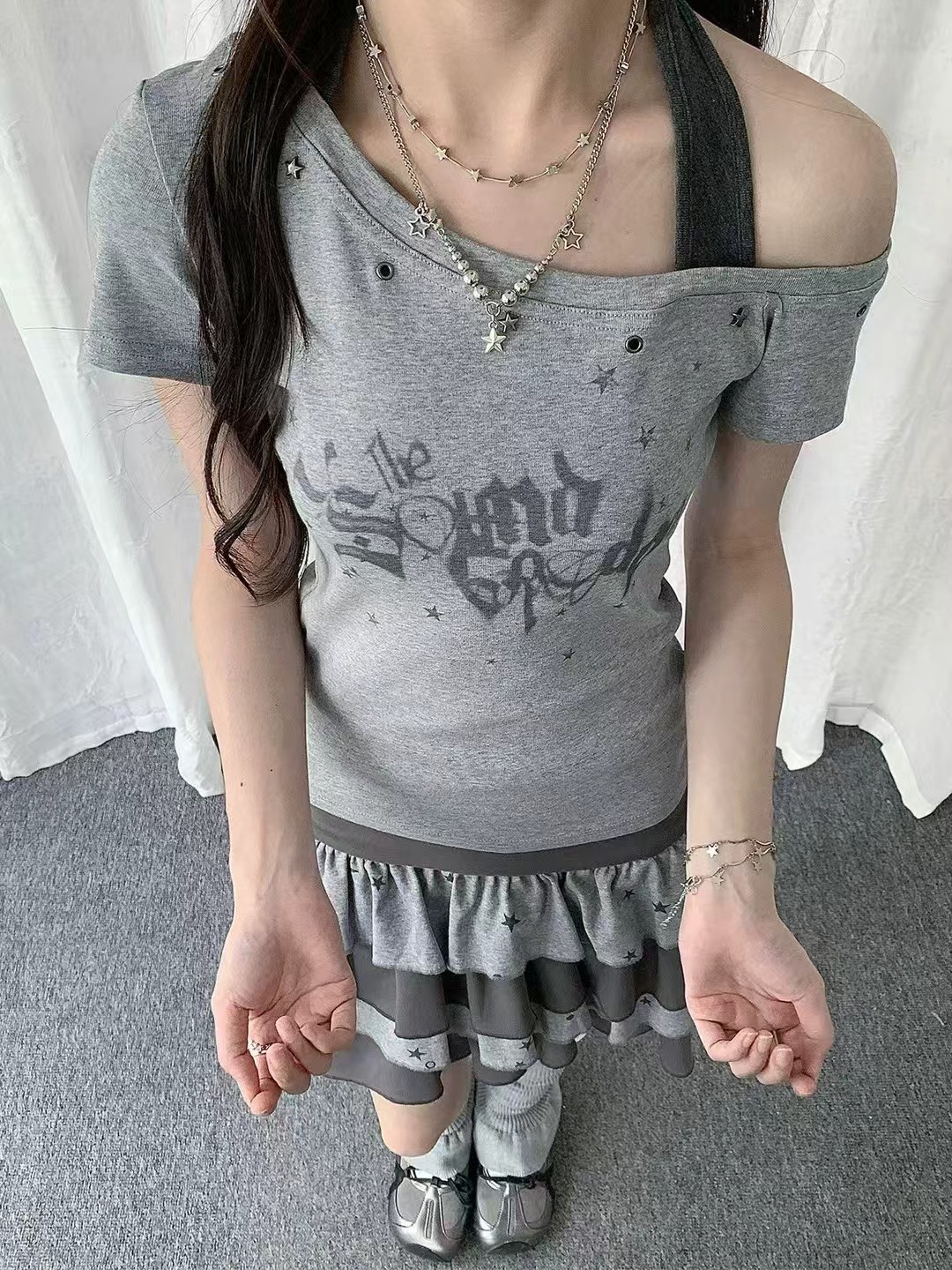 solpaw 빛 아시아 인 그리드 레이 바람 징 알파벳 비스듬한 칼라 반팔 티셔츠 여성 여름 y2k 몸매 가꾸기 슬림해 보이는 맨위
