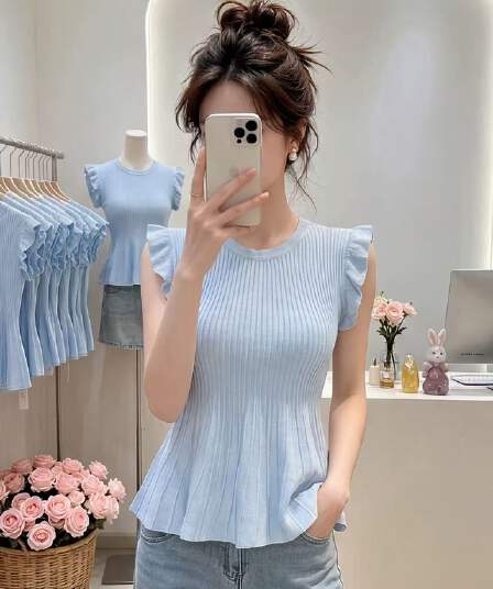 프랑스식 순수한 욕망 바람 화이트 프릴 민소매 조끼 여성 디자인 센스 작은 대중 다용도 허리 수축 슬림해 보이는 니트 맨위