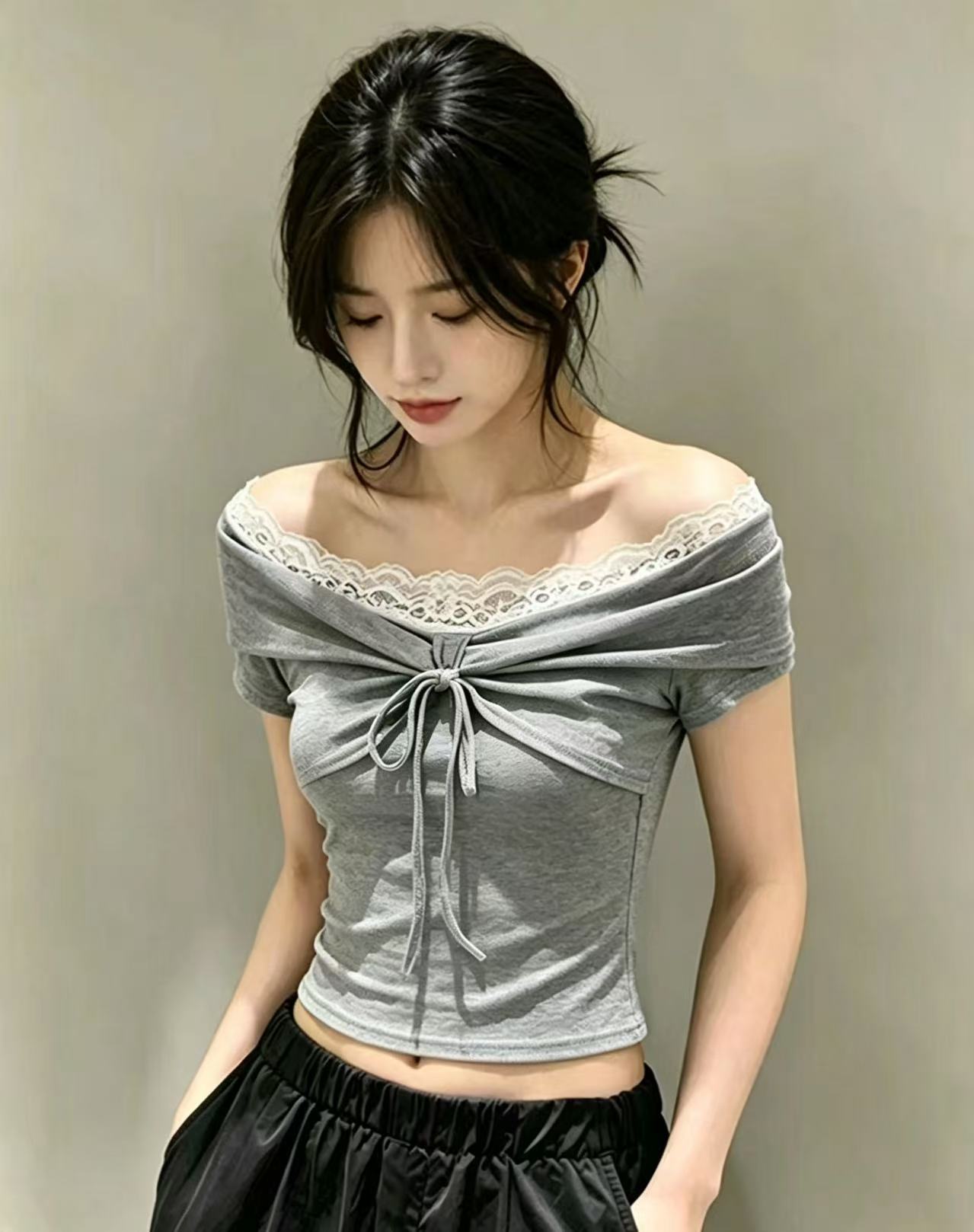 순수한 욕망 섹시함 핫걸 레이스 측면 한 단어 오프숄더 반팔 티셔츠 여성 여름 고유 한 아름다운 몸매 가꾸기 슬림해 보이는 맨위
