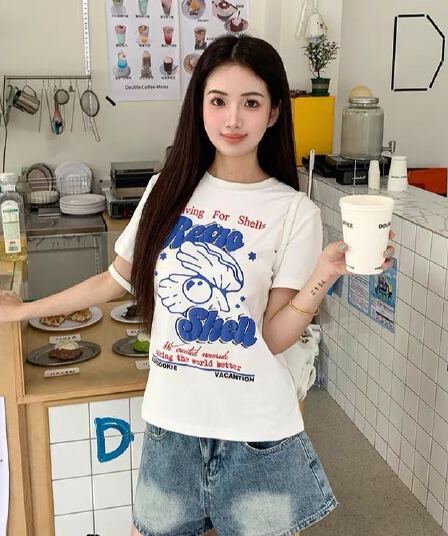 조개 알파벳 프린트 긍정적 인 어깨 반팔 티셔츠 여성 여름 루즈핏 캐주얼 다용도 디스플레이 얇고 작은 맨위