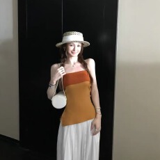 批发修身显瘦拼接撞色挂脖吊带女<b class='q'>春</b>夏韩系纯欲辣妹风针织无袖背心上衣