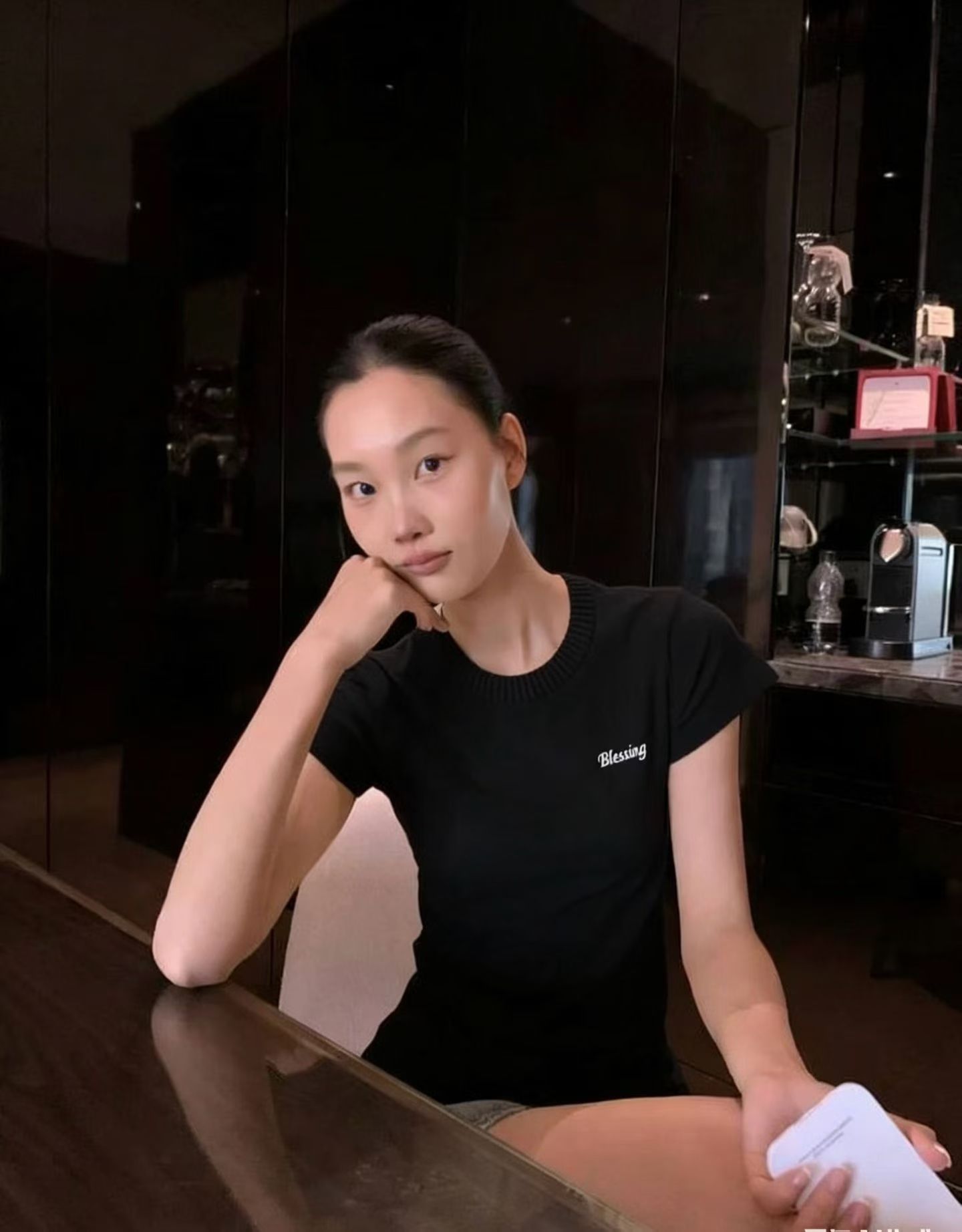 한 부서 긍정적 인 어깨 반팔 티셔츠 여성 여름 다용도 몸매 가꾸기 슬림해 보이는 핫걸 쇼트 스타일 맨위 트렌디