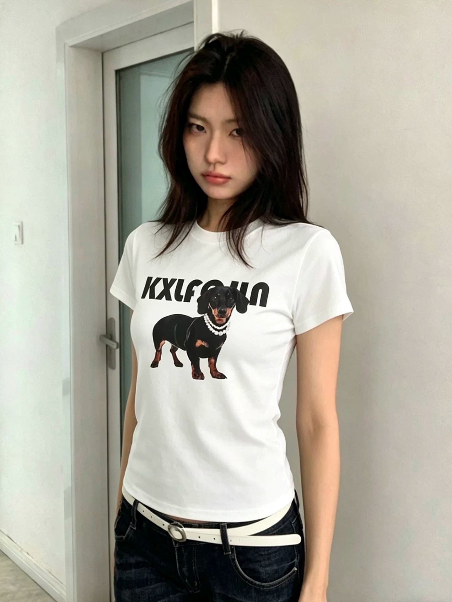 진주 목걸이 닥스 훈트 재미있는 프린트 아메리칸 레트로 남녀 반팔 라운드 넥 티셔츠