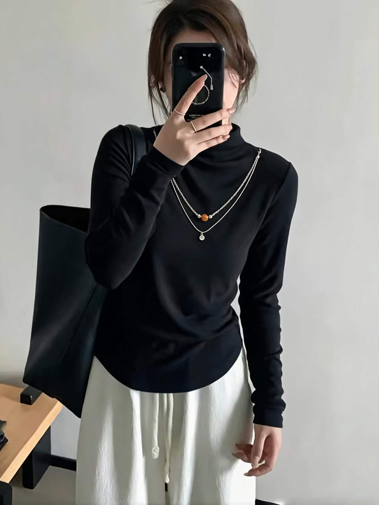 BY36030# 半高领长袖T恤女秋冬软糯舒适简约百搭显瘦打底上衣  服裝批發女裝批發服飾貨源