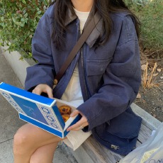 批发<b class='q'>韩国</b>chic秋季新款复古减龄撞色pu皮翻领工装短<b class='q'>外套</b>女