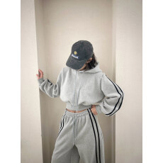 批发韩国东大门小众撞色条纹短款连帽卫衣+<b class='q'>高腰</b>系带休闲裤运动套装