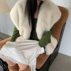 批发韩国东大门高级感毛毛仿<b class='q'>皮草</b>马甲外套女