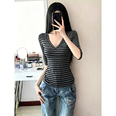 批发230克冰丝罗纹 色织冰丝条纹美式辣妹V领t恤女夏收腰正肩短款上衣