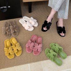批发平底毛毛拖鞋女外穿2025秋冬季新款<b class='q'>韩版</b>舒适保暖拖鞋一字棉拖女鞋