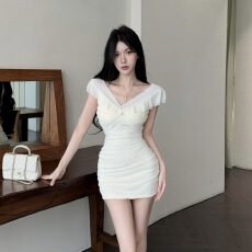 批发实拍 2026新款低胸性感短款包臀露肩打底网纱连衣裙