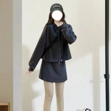 批发<b class='q'>运动</b>服套装女春秋季新款港风时尚盐系抽绳卫衣短裙减龄<b class='q'>休闲</b>两件套