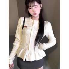 批发蝴蝶结针织开衫韩系杏色麻花女秋冬花边内搭<b class='q'>毛衣</b>独特别致<b class='q'>短款</b>上衣