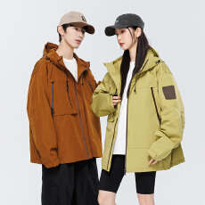 批发新款<b class='q'>春</b>秋薄款男女冲锋衣外套宽松休闲运动潮牌男款连帽夹克服