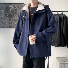 春秋薄款冲锋衣2025新款防风防水外套男透气休闲脱帽软壳登山服