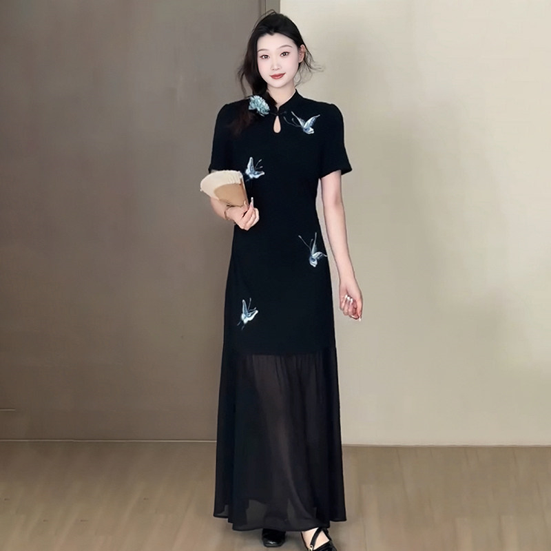 빅 사이즈 여성 의류 지방 mm 새로운 중식 물방울 칼라 나비 자수 치파오 드레스 2026 여름 슬림해 보이는 길다 치마