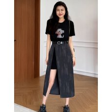 批发<b class='q'>大码</b>女装独特气质黑色假两件连衣裙新款裙子胖mm掐腰巨显瘦连身裙