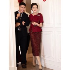 批发2026新款高端红色喜婆婆婚宴礼服<b class='q'>妈妈</b>假两件连衣裙年轻款