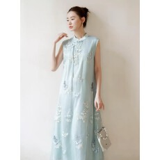 批发新中式<b class='q'>连衣裙</b>女2026夏宽松无袖国风气质斜襟盘扣改良旗袍