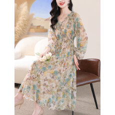 批发真丝<b class='q'>连衣裙</b>2026春季新款<b class='q'>高端</b>法式减龄碎花长裙年轻款桑蚕丝裙