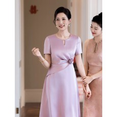 批发高端喜婆婆婚宴装2026<b class='q'>新款</b>年轻喜妈妈气质连衣裙
