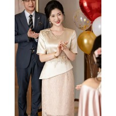 批发喜婆婆婚宴礼服香槟色<b class='q'>连衣裙</b>年轻<b class='q'>妈妈</b>装参加婚礼气质显瘦假两件套