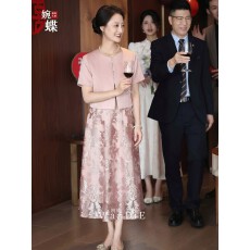 批发醋酸妈妈婚宴礼服2026<b class='q'>新款</b>旗袍高贵年轻高级感小个子结婚喜婆婆装
