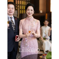 批发2026<b class='q'>新款</b>婚礼喜妈妈礼服高级感刺绣旗袍新中式婆婆婚宴装