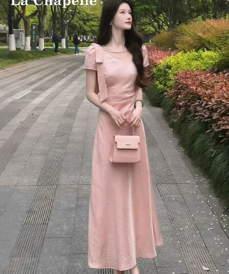 2026 새로운 핑크색 여성 드레스 여름 허리 수축 품격 빛 사람들 부드러운 코치 착용 가져 가라. 그레이트 봐라. 프랑스식 롱 스커트