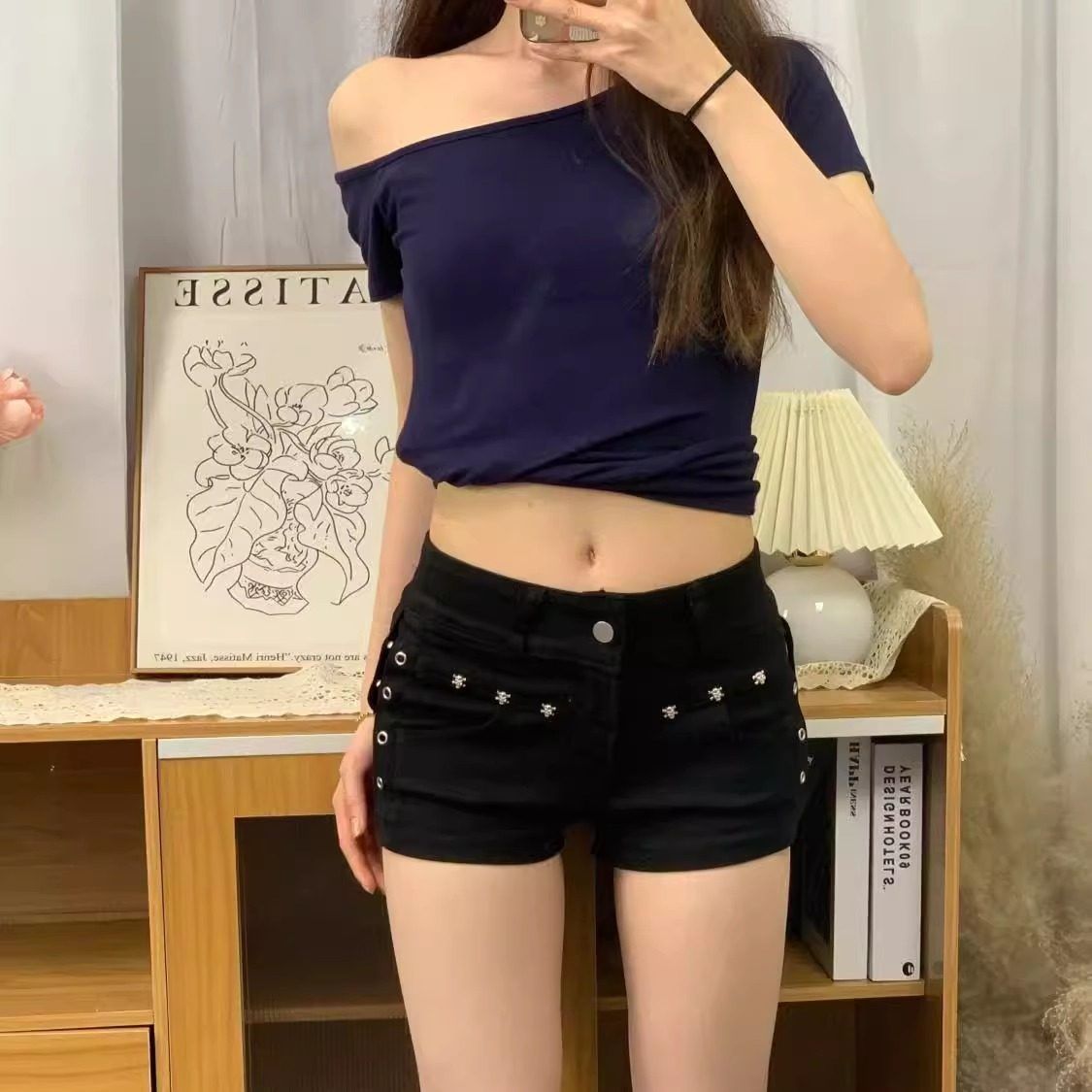핫걸 아메리칸 징 디자인 센스 로우 웨이스트 데님 초단바지 여성 순수한 욕망 신축성 작은 키 한 마디 타이트 스커트 핫 바지