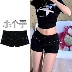 批发辣妹暗黑牛仔美式y2k铆钉设计低腰超<b class='q'>短裤</b><b class='q'>短裤</b>夏季显瘦紧身热裤潮